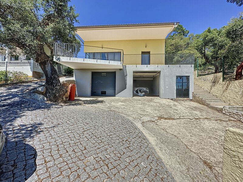 House V3 Caldas de Monchique - garage, balcony, balconies, swimming pool, attic, terraces, excellent location, terrace, garden
