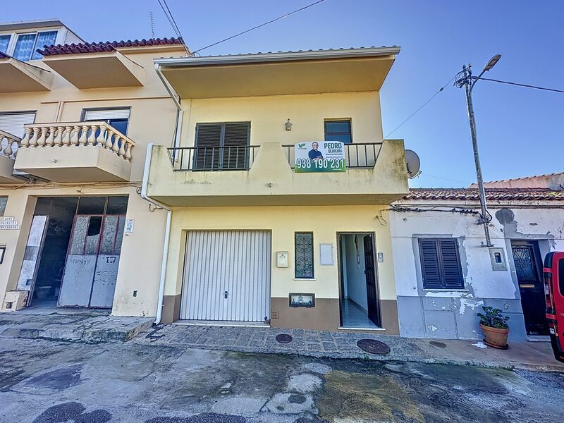 Moradia em bom estado V2 Monte Branco Silves - garagem, bbq