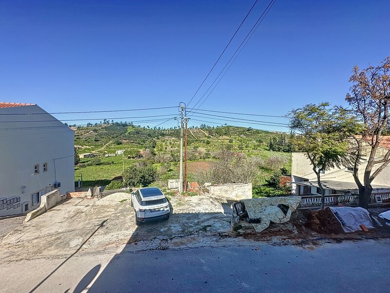 Moradia em bom estado V2 Monte Branco Silves - garagem, bbq