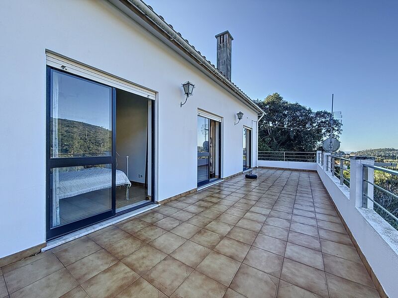 Moradia V5 em bom estado Monchique - varandas, bbq, garagem