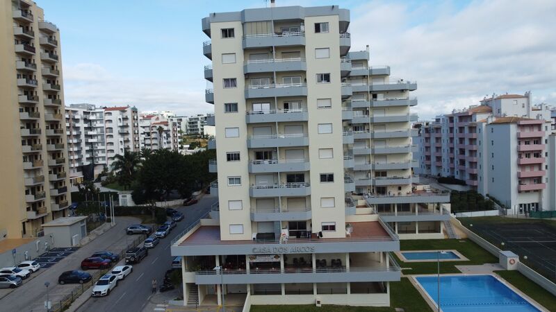 магазин Praia da Rocha Portimão - витрина, wc