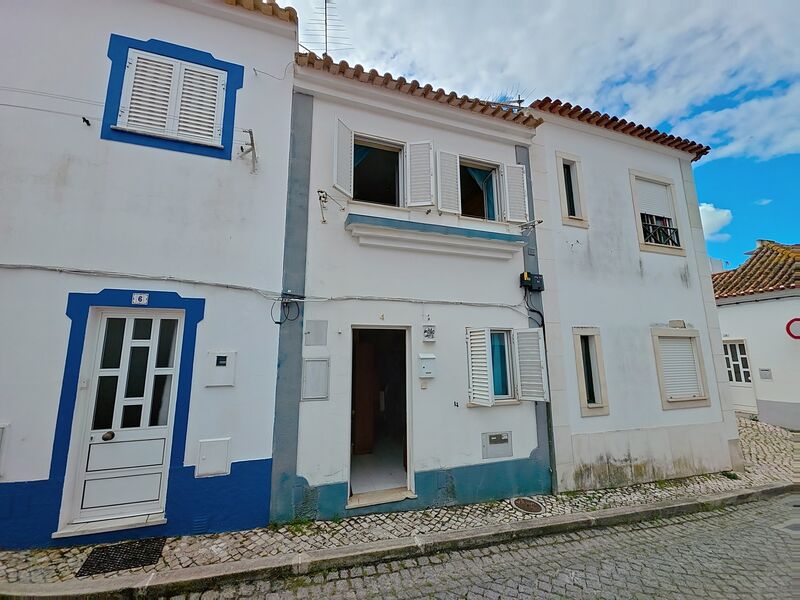 House V1 Refurbished Centro Silves - equipped kitchen