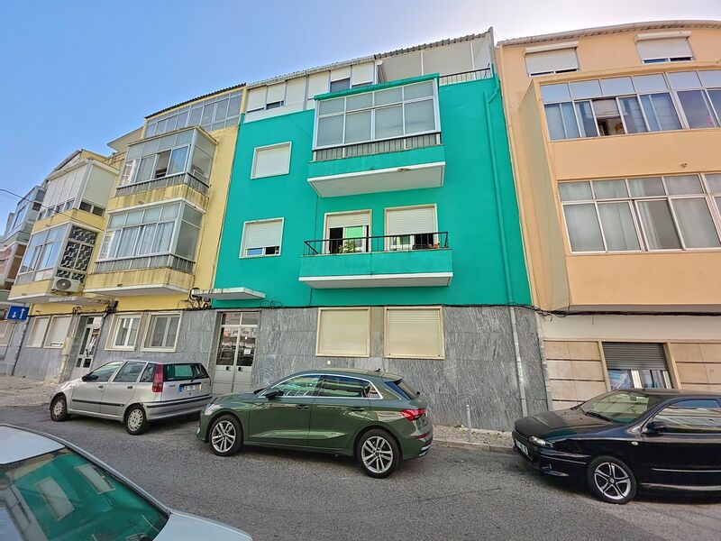 Apartment 2 bedrooms Belas  Queluz Sintra - balcony, garage, 3rd floor