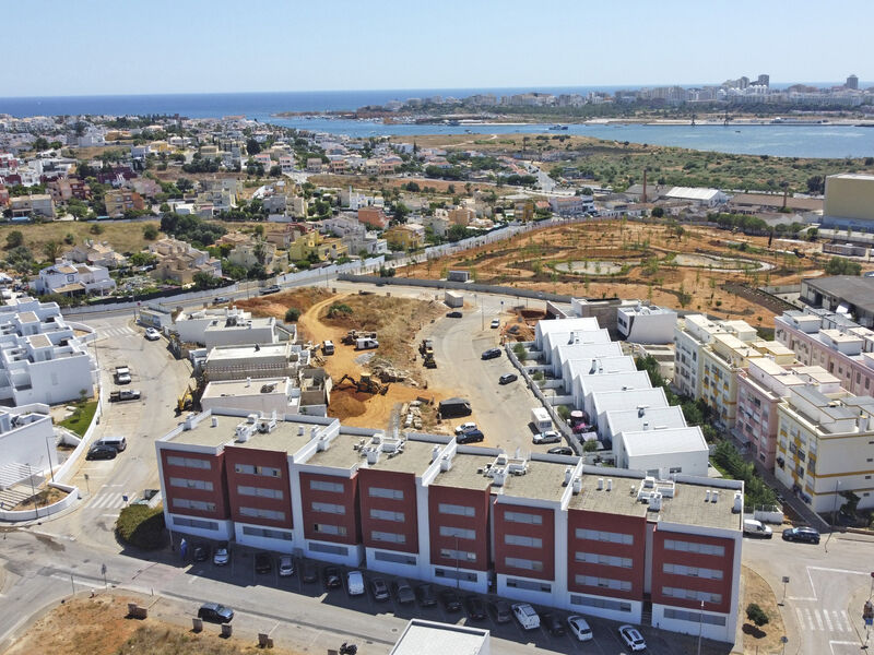 Apartment Modern in good condition 2 bedrooms Parchal Lagoa (Algarve) - air conditioning, quiet area