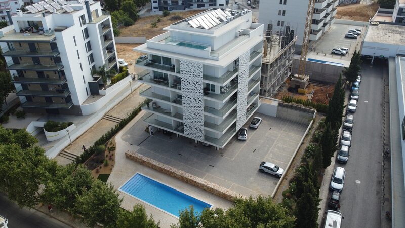 Apartment 2+1 bedrooms new Bombeiros Portimão - solar panel, store room, equipped, balcony, air conditioning, swimming pool