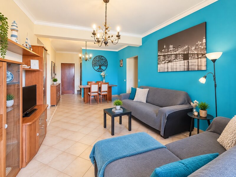 Apartment 3 bedrooms spacious Avenida São Lourenço da Barrosa Portimão - balconies