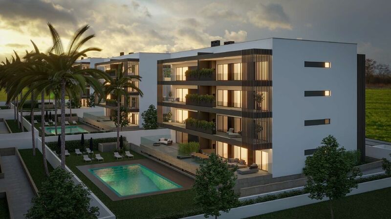 Apartamento T3 Alvor - Sesmarias Portimão - garagem, piscina, jardim, condomínio privado, varandas, lugar de garagem