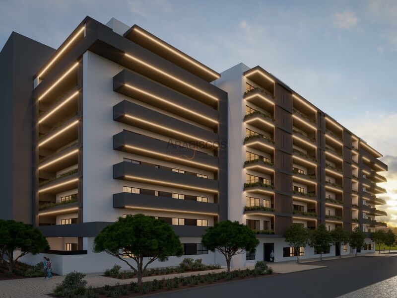Apartment T4 under construction Portimão - Centro - solar panels, balcony, barbecue, garage, parking space, balconies