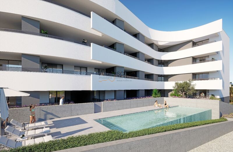 апартаменты новые T3 Lagos - Porto de Mós Santa Maria - веранды, гараж, бассейн, веранда, частный кондоминиум, солнечная панель, гаражное место, система кондиционирования