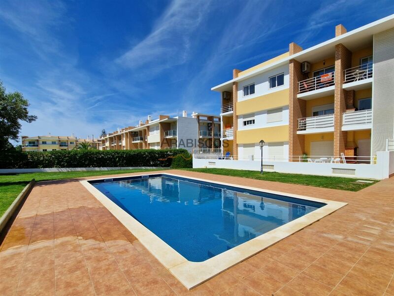 Apartment excellent condition T3 Alvor - Má Partilha Portimão - balcony, garage, air conditioning, kitchen, swimming pool, equipped, condominium, balconies, furnished