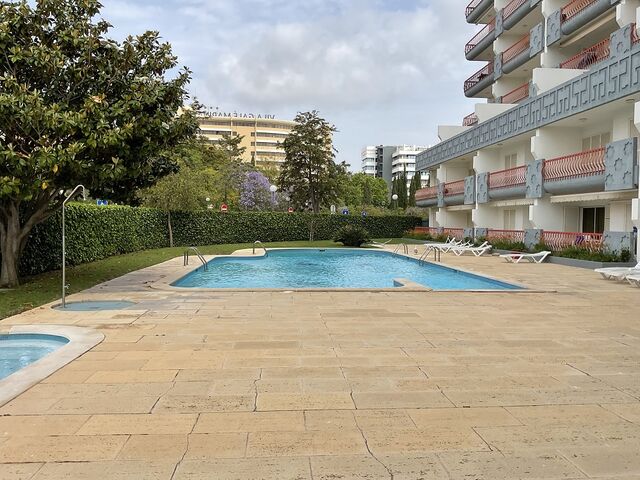 Apartamento no centro T1 Vilamoura Quarteira Loulé - piscina, mobilado, varanda, cozinha equipada