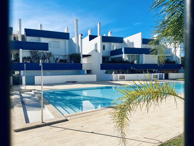 Apartment T2 Vilamoura Quarteira Loulé - barbecue, swimming pool, furnished, garage, kitchen, store room, terrace