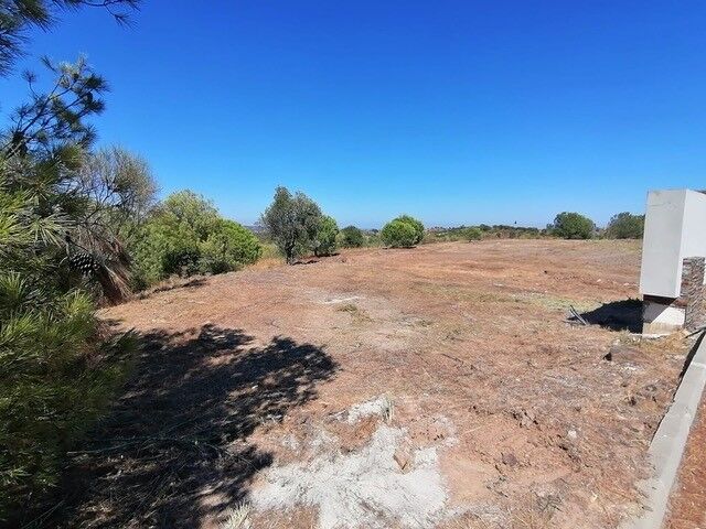 Land with 3758sqm Vila Nova de Cacela Vila Real de Santo António