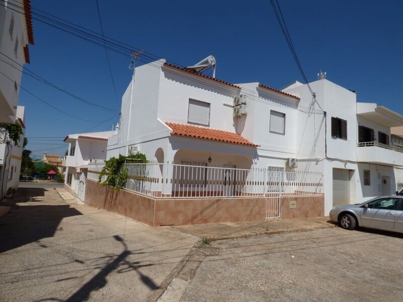 House 4 bedrooms Silves - balcony, double glazing, solar panel, garage, terrace, air conditioning