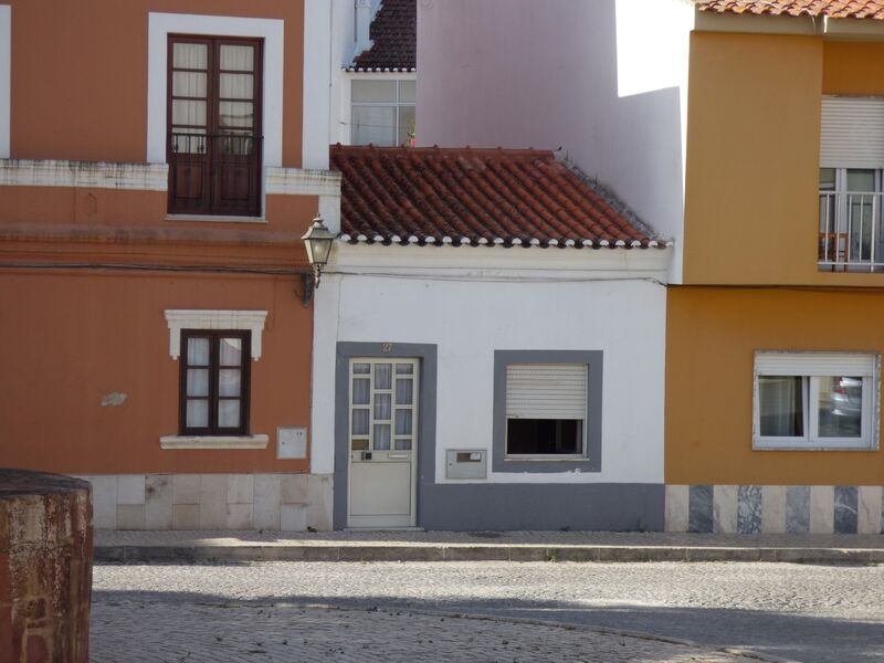 House 1 bedrooms Single storey in the center Silves - backyard, store room