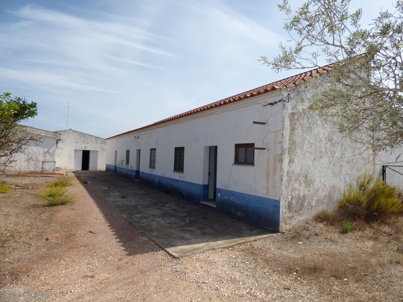 House 8 bedrooms to renew Silves