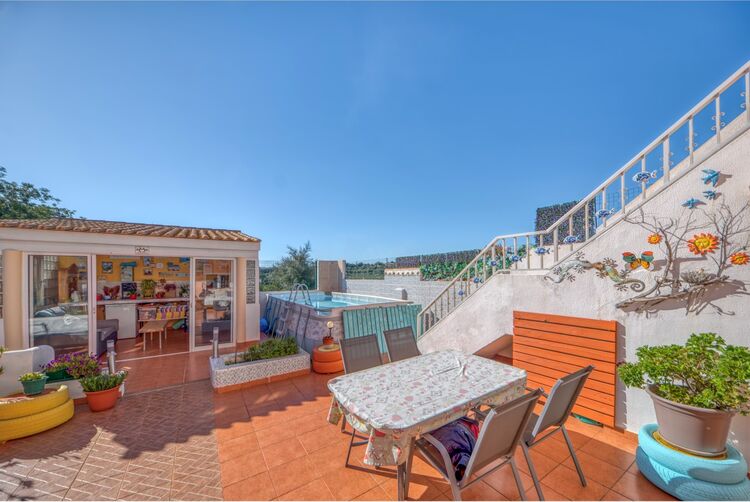 House Semidetached V4 Silves - garage, balcony, air conditioning, attic, countryside view, fireplace, swimming pool, equipped kitchen, terrace, beautiful view, barbecue