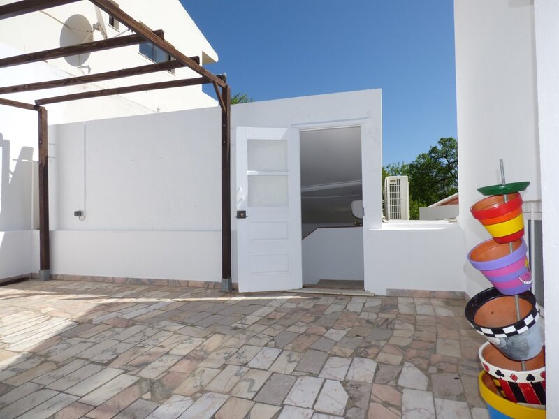 House 4 bedrooms center Mexilhoeira Grande Portimão - backyard, double glazing, beautiful view, terrace, air conditioning