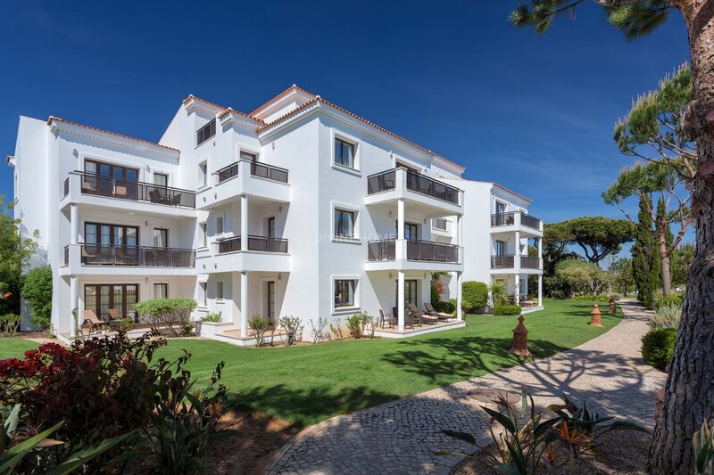 Apartment 2 bedrooms Luxury Albufeira - equipped, terrace, air conditioning, furnished, tennis court
