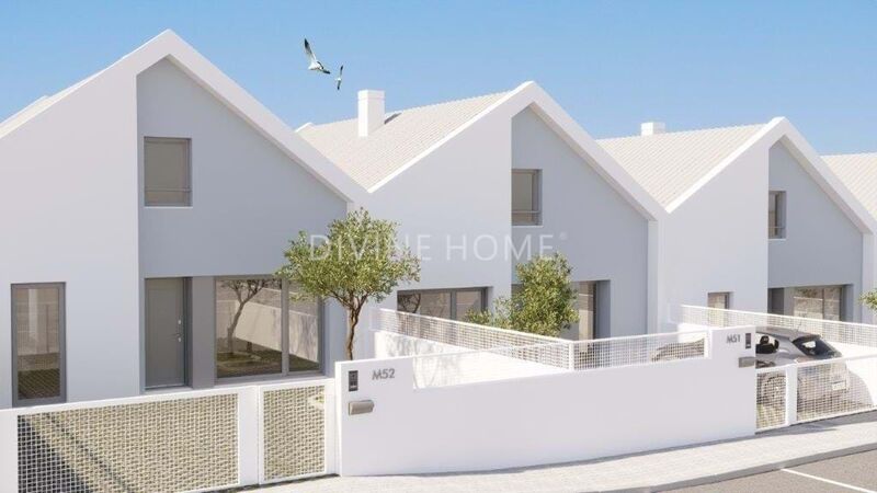 Venda de Casa V2 Ferragudo Lagoa (Algarve) - isolamento térmico, terraço, sótão, ar condicionado, chão flutuante, jardim