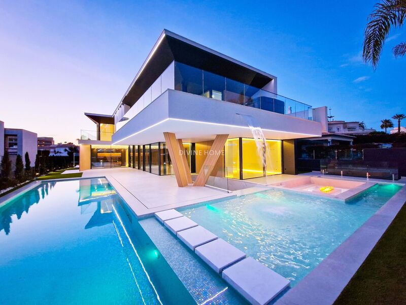 Villa Modern V5 Albufeira e Olhos de Água - air conditioning, garage, swimming pool, garden, sea view, solar panels