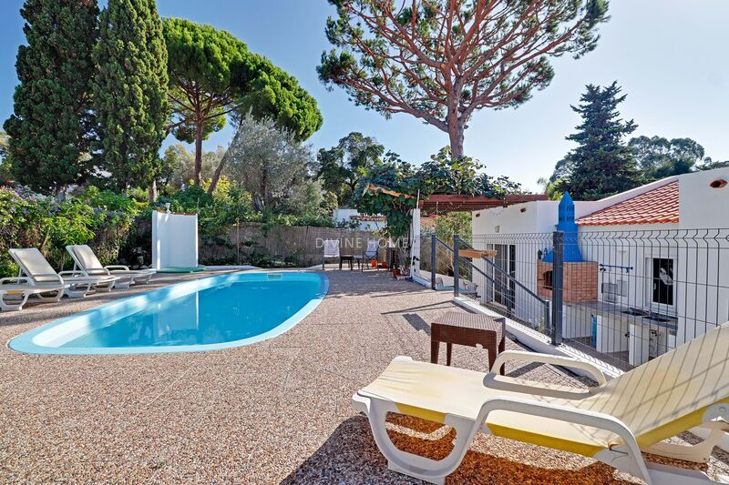 Home V3 Albufeira - terrace, garage, swimming pool, barbecue, garden, air conditioning, fireplace