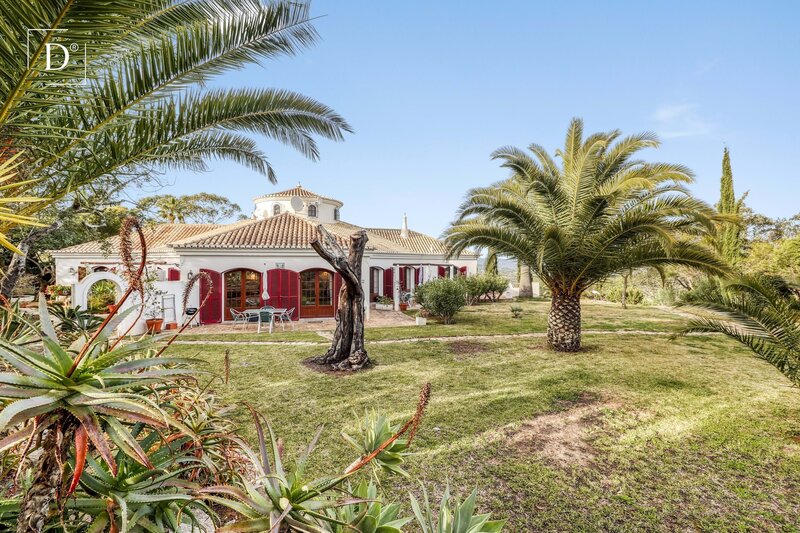 House 7 bedrooms in the countryside Estoi Faro - gardens, underfloor heating, terraces, swimming pool