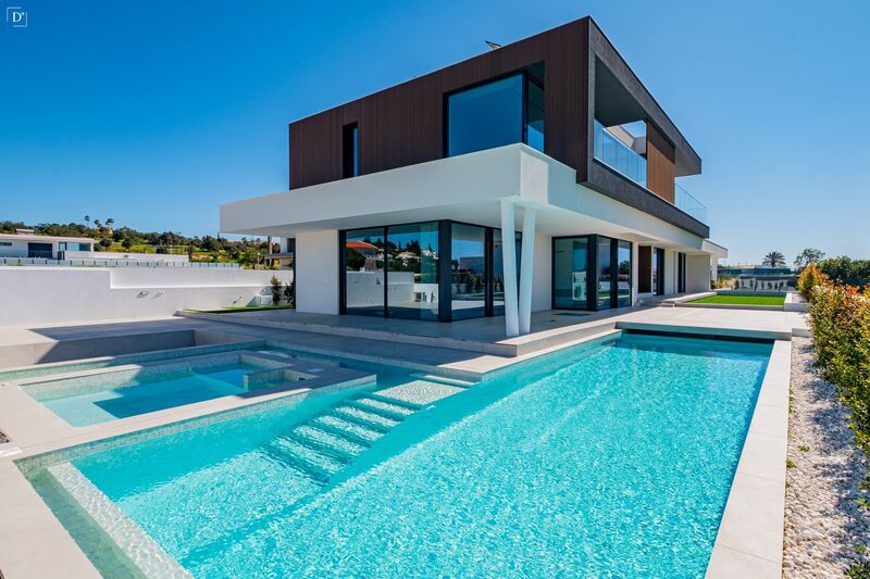 House Modern under construction 4 bedrooms Albufeira - balconies, swimming pool, solar panels, balcony, garden, double glazing