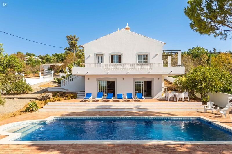 Moradia V3 São Brás de Alportel - lareira, arrecadação, ar condicionado, jardins, piscina, terraços