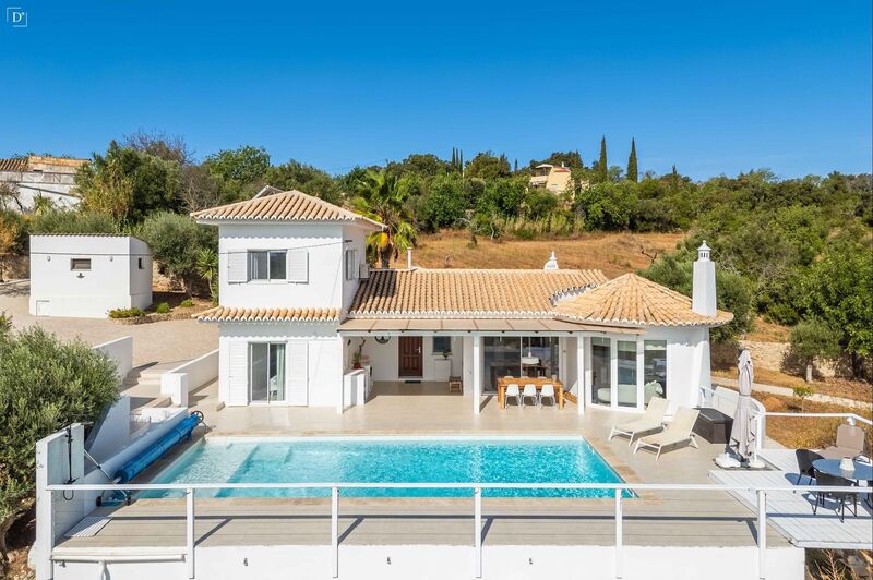 Moradia Moderna em excelente estado V3 Santa Bárbara de Nexe Faro - ar condicionado, jardim, piscina, terraço, vista mar, bbq