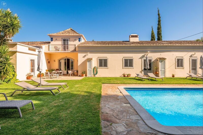 Casa Moderna V9 São Brás de Alportel - aquecimento central, lareira, vidros duplos, garagem, piscina, terraços, cozinha equipada, jardins