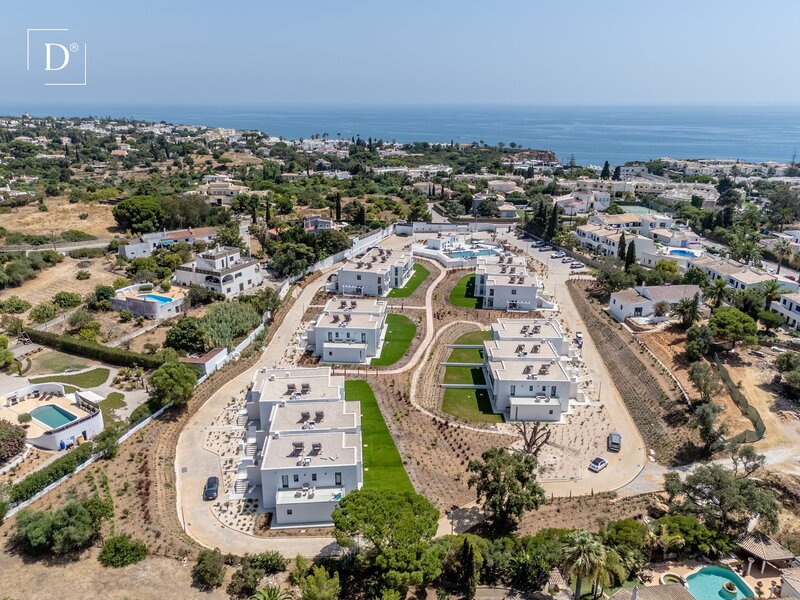 Wohnung T2 Modern im bau Carvoeiro Lagoa (Algarve) - möbliert, klimaanlage, terrassen, swimmingpool, garten, solarpaneele, ausgestattet