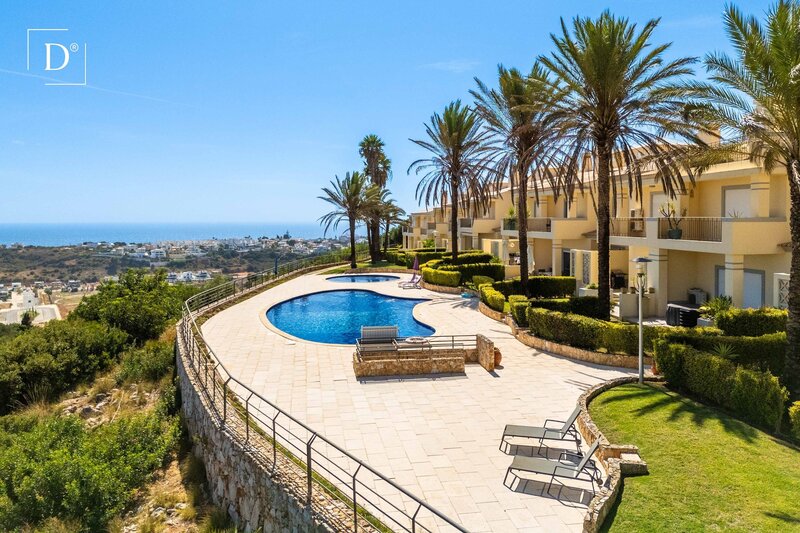 House Semidetached 3 bedrooms Albufeira e Olhos de Água - terrace, balcony, air conditioning, swimming pool, gardens, fireplace