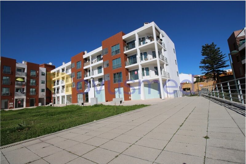 магазин Centro Silves - витрина, терраса