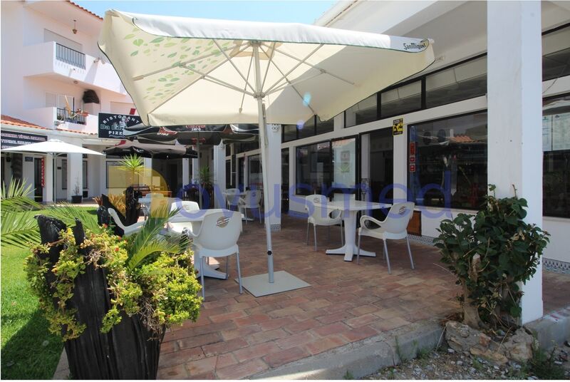 ресторан Santa Eulália Albufeira - терраса, мебелирован, кухня, экипирован