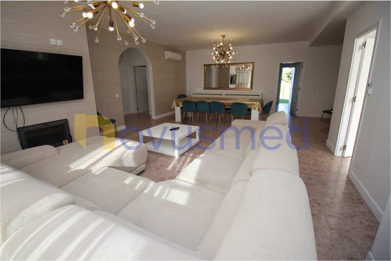 жилой дом в центре V7 Albufeira - сад, бассейн, экипированная кухня, веранда, барбекю