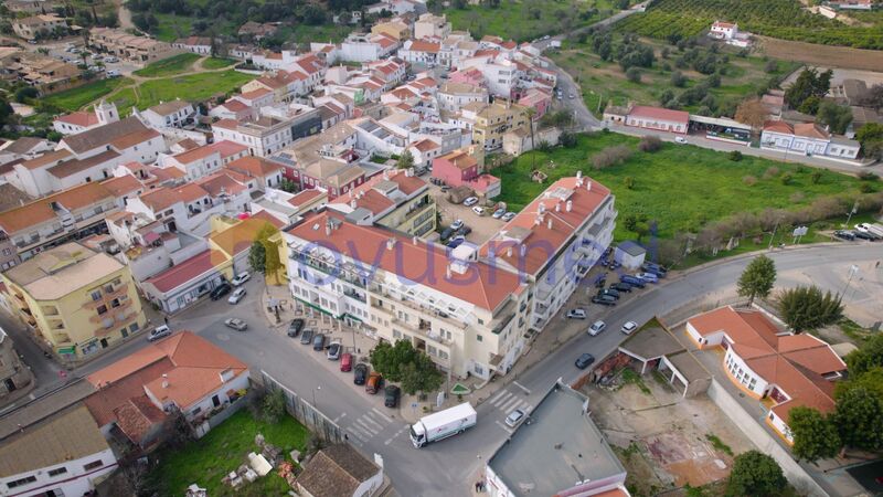 апартаменты T1+1 в центре Algoz Silves - экипирован, система кондиционирования, чердак, барбекю, 3º этаж, веранда