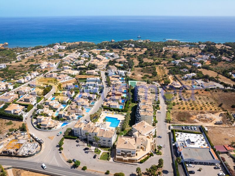 Apartment Renovated sea view T1 Sesmarias Albufeira - store room, attic, green areas, sea view, terrace, garage, tennis court, kitchen