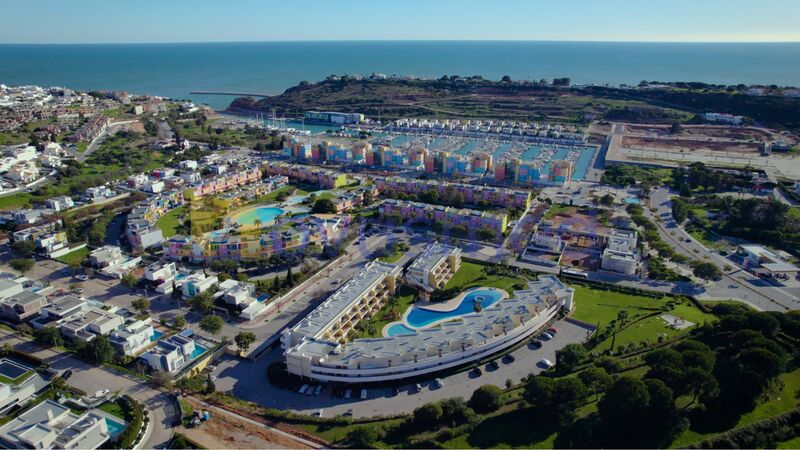 Apartment T1 Marina de Albufeira - terrace, gardens, condominium, swimming pool, playground