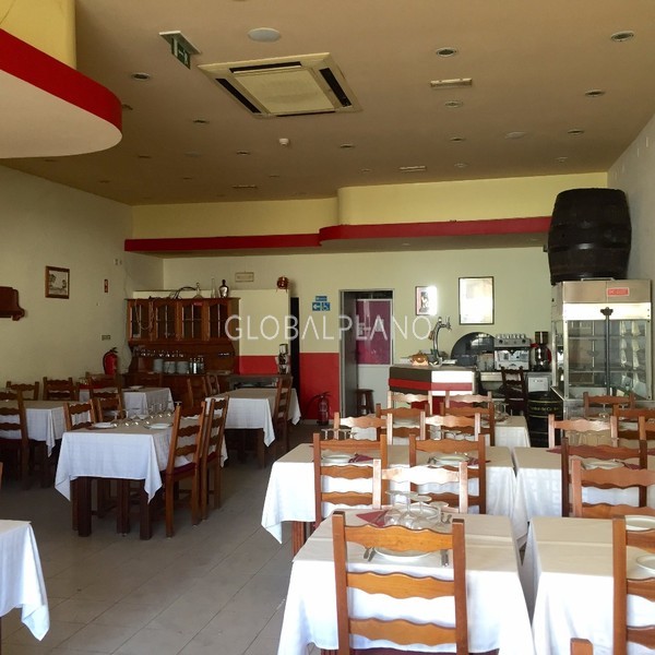 Restaurante T5 Equipado para remodelar Gil Eanes Portimão - cozinha,