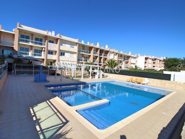 Apartamento T1 Má Partilha/Alvor Portimão - garagem, varanda, piscina