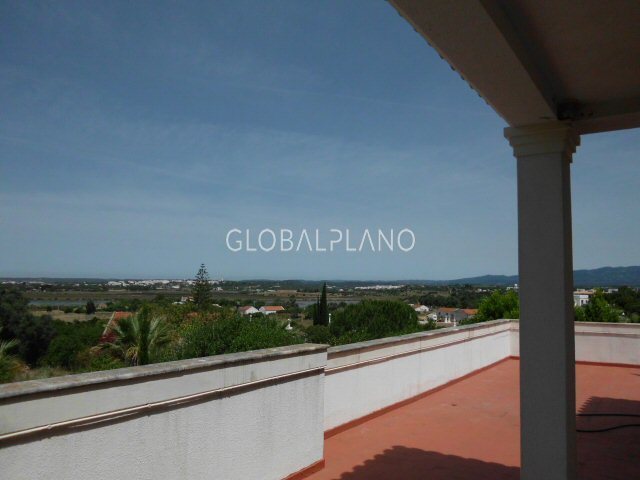 1000013727_house-to-sell-alvor-algarve-big-terrace-great-views-country.jpg