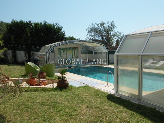 1000013727_moradia-para-venda-alvor-excelente-localizacao-piscina.jpg