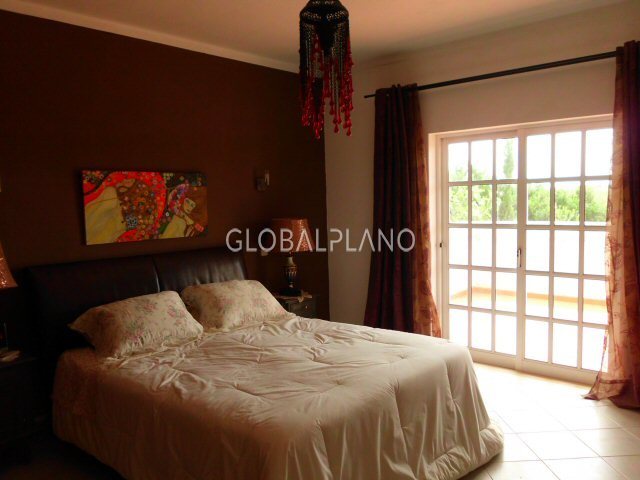 1000013727_spacious-villa-views-to-ria-de-alvor-for-sale-portimao-algarve.jpg