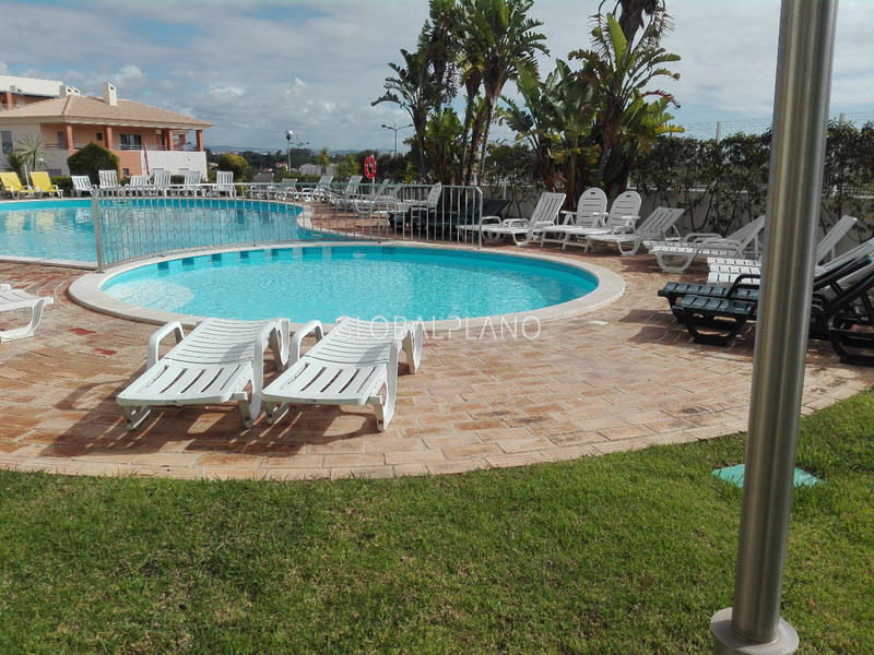 Apartment well located T1 Areias de S. João Albufeira - gated community, ground-floor, garden