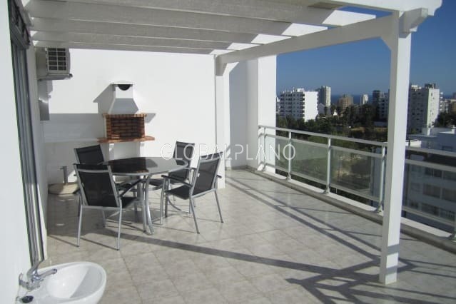 Apartment sea view T2 Alto do Pacheco Portimão - terrace, balcony, sea view, kitchen