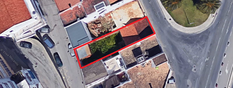 Land with 75sqm Portimão - construction viability