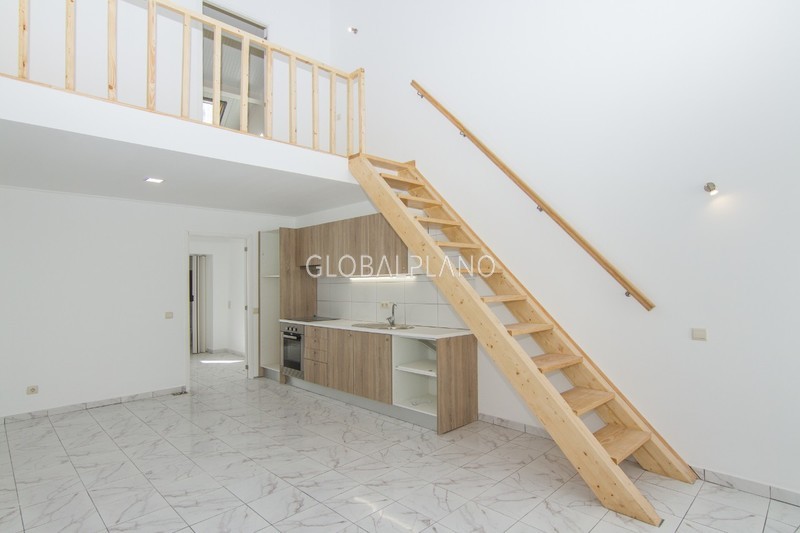 House V1 Refurbished in the center Centro de Portimão - equipped