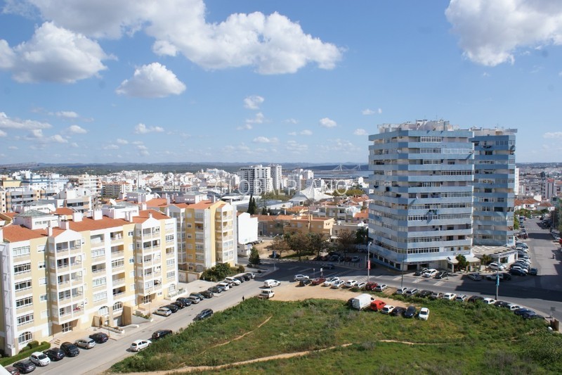 Apartment T1 Alto Quintão/Portimão - garage, swimming pool, furnished