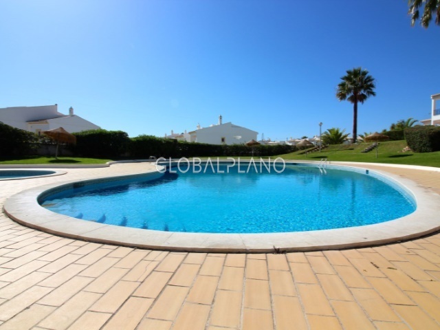Apartamento T2+1 Forte de S. João Albufeira - piscina, excelente localização, jardim, garagem